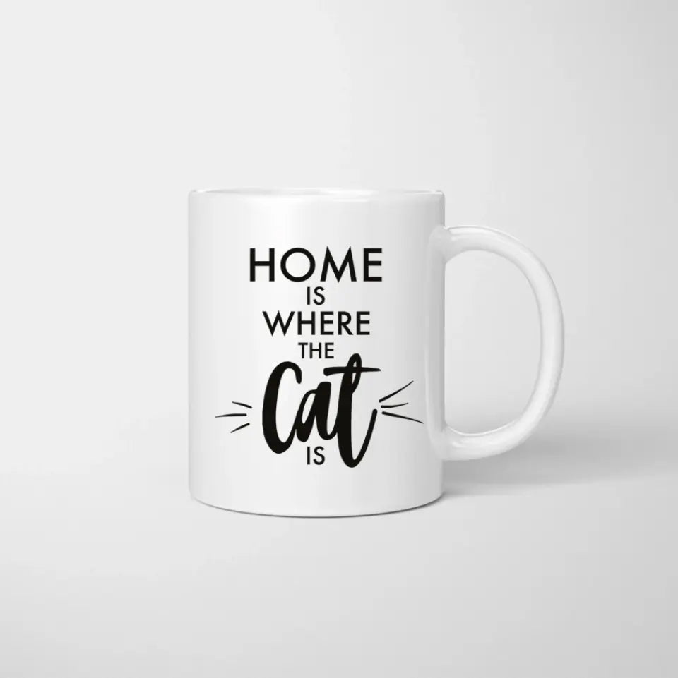 Frau mit Hund & Getränk - Personalisierte Tasse (1-2 Hunde oder Katzen)