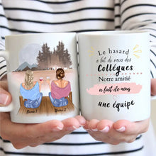 Laden Sie das Bild in den Galerie-Viewer, Ma collègue c&#39;est comme le cafe elle a un grain mais je l&#39;aodre - Mug personnalisé (2-4 personnes)
