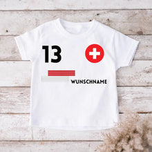 Laden Sie das Bild in den Galerie-Viewer, Fußball EM 2024 Schweiz Trikot Kinder individuell - Personalisiertes T-Shirt für Kinder (100% Baumwolle)
