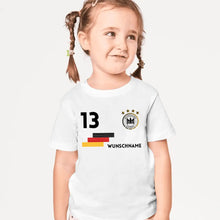 Laden Sie das Bild in den Galerie-Viewer, EM Deutschland Kinder-Trikot - Personalisiertes T-Shirt für Kinder, Fußball EM 2024(100% Baumwolle, individuelle Nummer &amp; Wunschname)
