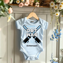 Laden Sie das Bild in den Galerie-Viewer, Dat Was - Gepersonaliseerde baby onesie, baby body 100% biologisch katoen
