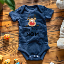 Laden Sie das Bild in den Galerie-Viewer, Merry Christmas Baby - Onesie/dorsal bébé personnalisé pour Noël, 100% coton bio
