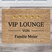 Laden Sie das Bild in den Galerie-Viewer, VIP Lounge von eurer Familie - Personalisierte Fußmatte für innen &amp; aussen
