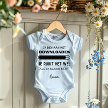 Laden Sie das Bild in den Galerie-Viewer, IK BEN AAN HET Downloaden - Gepersonaliseerde baby onesie/ romper voor Kerstmis, 100% biologisch katoen copy
