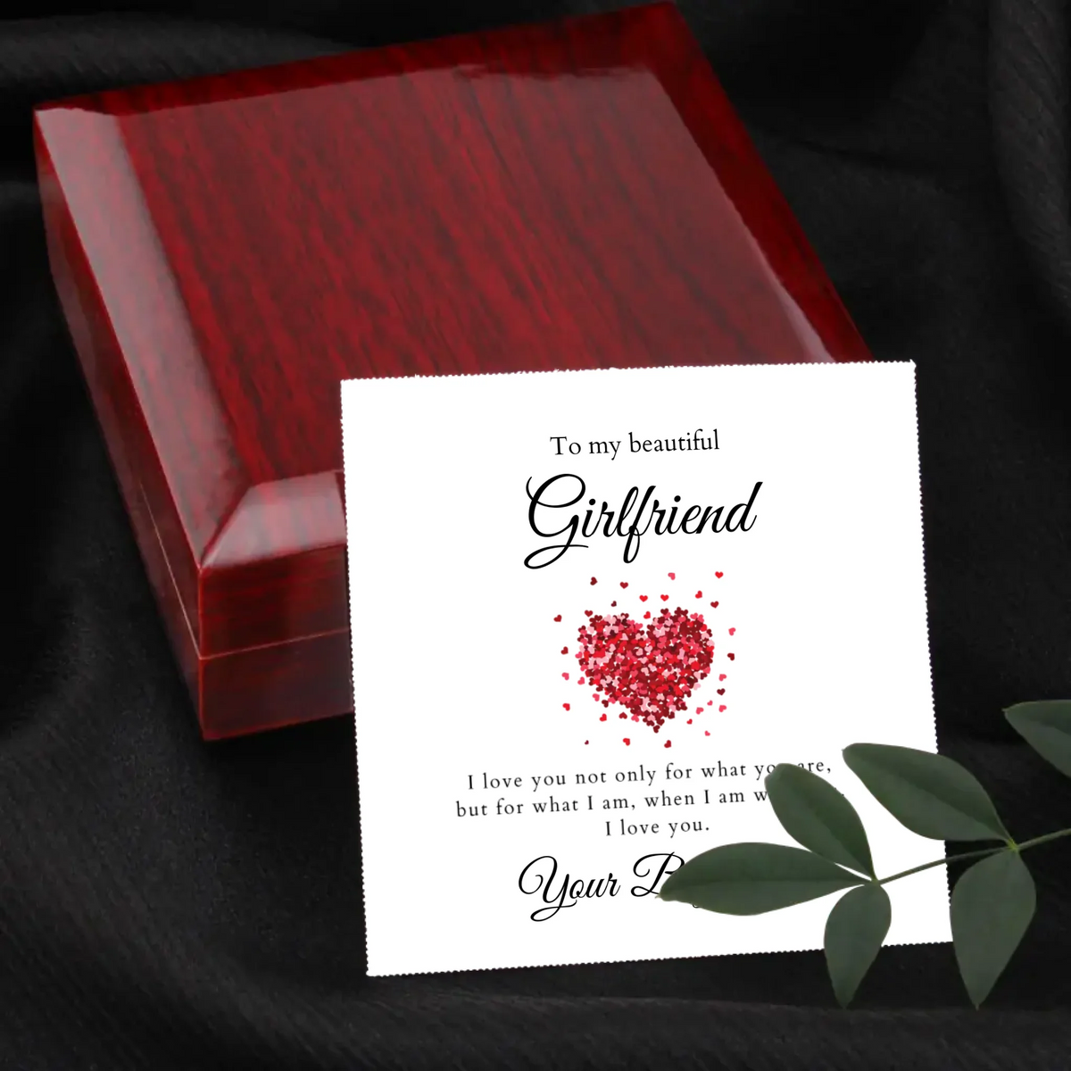 To my beautiful Girlfriend - Halskette mit Herzanhänger & personalisierter Karte