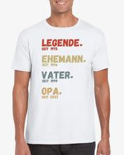 Laden Sie das Bild in den Galerie-Viewer, Für Opa - Legende seit - Personalisiertes T-Shirt für Väter &amp; Großväter (100% Baumwolle, Unisex)
